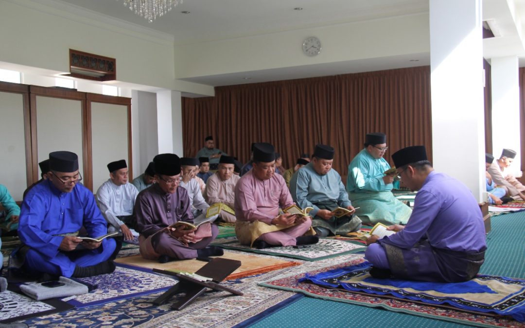 Majlis Membaca Ratib Al-Attas