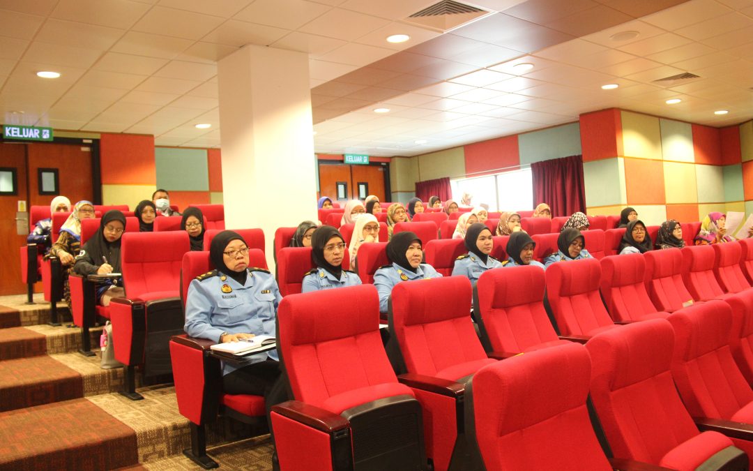 Taklimat Khas Menjurus Kepada Penerapan Iman Dan Amanah Di Kalangan Pegawai Dan Kakitangan Kementerian Hal Ehwal Dalam Negeri Dan Jabatan-Jabatan Dibawahnya