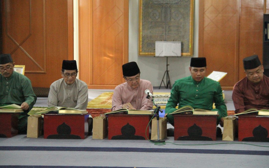 Majlis Tadarus Al-Quran Bulan Ramadhan Majlis Perundingan Mukim Dan Kampung Berserta Rombongan Kementerian Hal Ehwal Dalam Negeri Dan Jabatan-Jabatan Dibawahnya 1442H/2021M Daerah Temburong